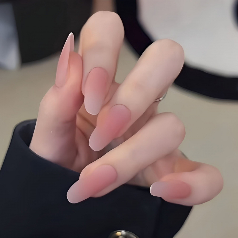 【First Kiss in the Mist】Pure Desire Whitening and Gentle Matte Wearable Nail Tips 2026 New Autumn/Winter High-End Nails