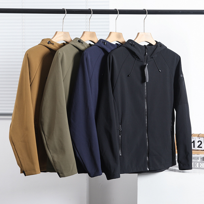 Nordic city outdoor! Windproof and waterproof! Autumn and winter men's foreign trade plus velvet soft shell hooded jacket_voghion.com