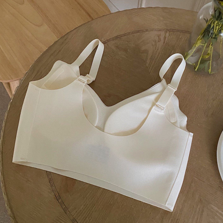 Suave soporte pull-up de una pieza de ropa interior sin costuras hueco fijo taza delgada pecho pequeño chaleco estilo belleza sujetador de espalda 0098