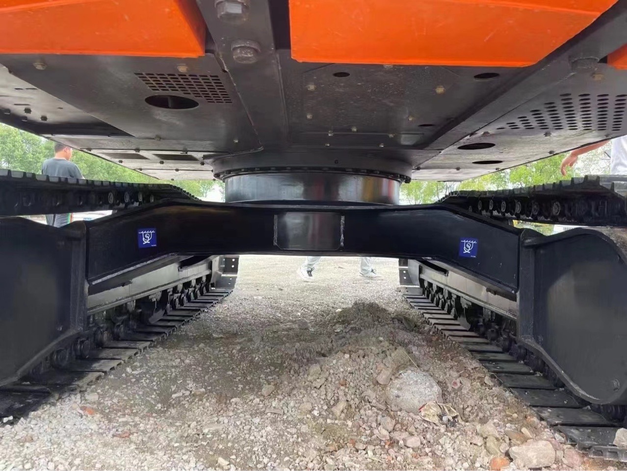 La empresa reemplazó una excavadora Hitachi 120 para trabajar durante 120 horas