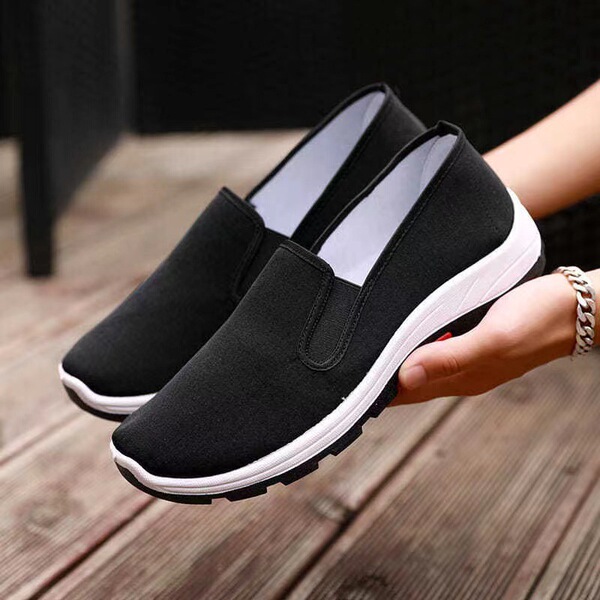 Two-color Beijing cloth slippers