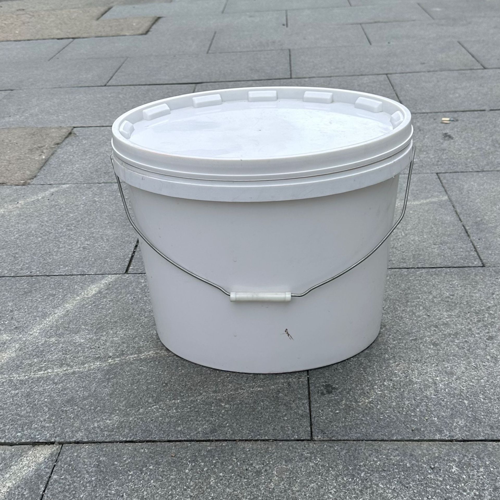 《供应》新款5L涂料桶 方形塑料桶 密封方形桶 耐摔5l包装桶