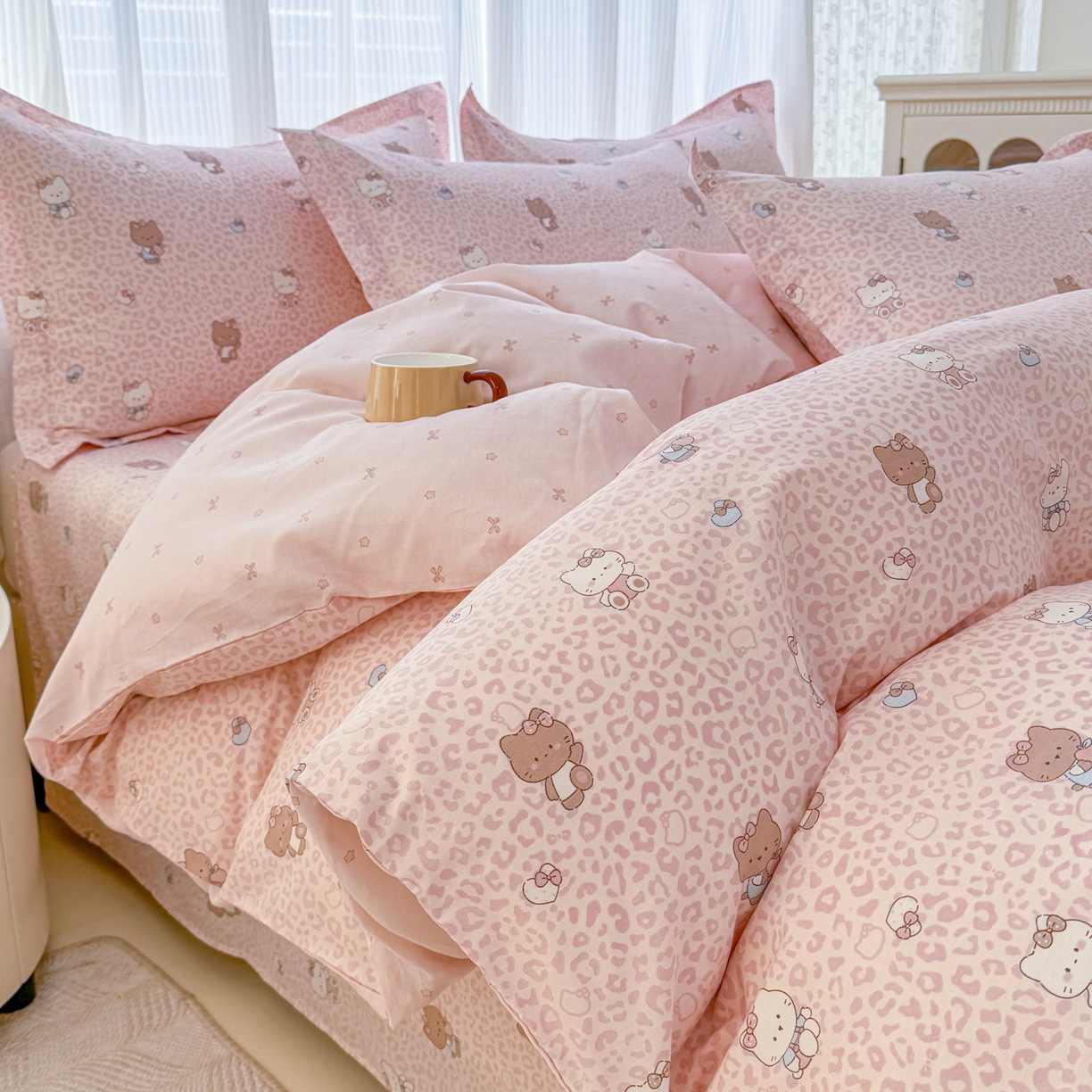 Four Seasons Pure Cotton Four-Piece Set 100 Cotton Category a Maternal and Infant Grade Bedding Sheets and Quilt Covers Cartoon Dormitory Three-Piece Set