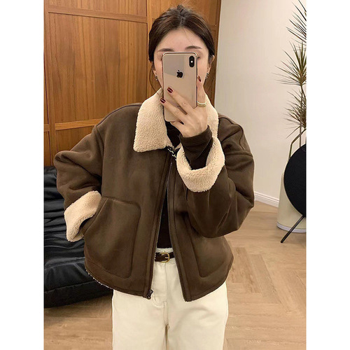 Autumn and winter Korean version of lapel retro temperament loose warm lamb fur coat women's zipper casual top