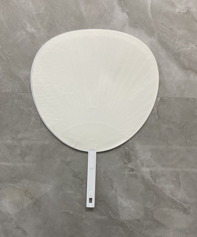 J-style white-faced fan bone