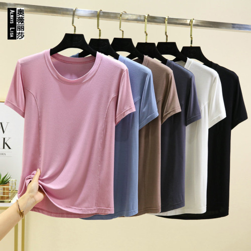 Modal crew-neck short-sleeve T-shirt, slim-fit top with minimalist, stylish patchwork design—perfect for a trendy, on-trend summer look that’s ideal for wearing outside.