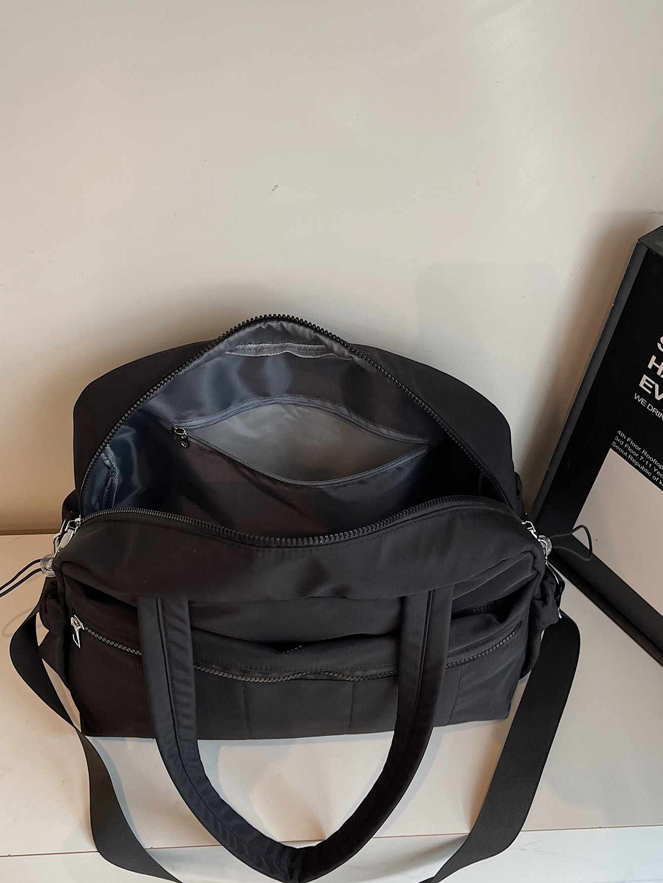 Transfronterizos nuevos bolsos de viaje de moda para mujeres bolsas de equipaje ligeras de gran capacidad bolsas deportivas de gimnasio bolsas de hombro