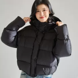 连衣裙;女式毛呢外套;其他短外套