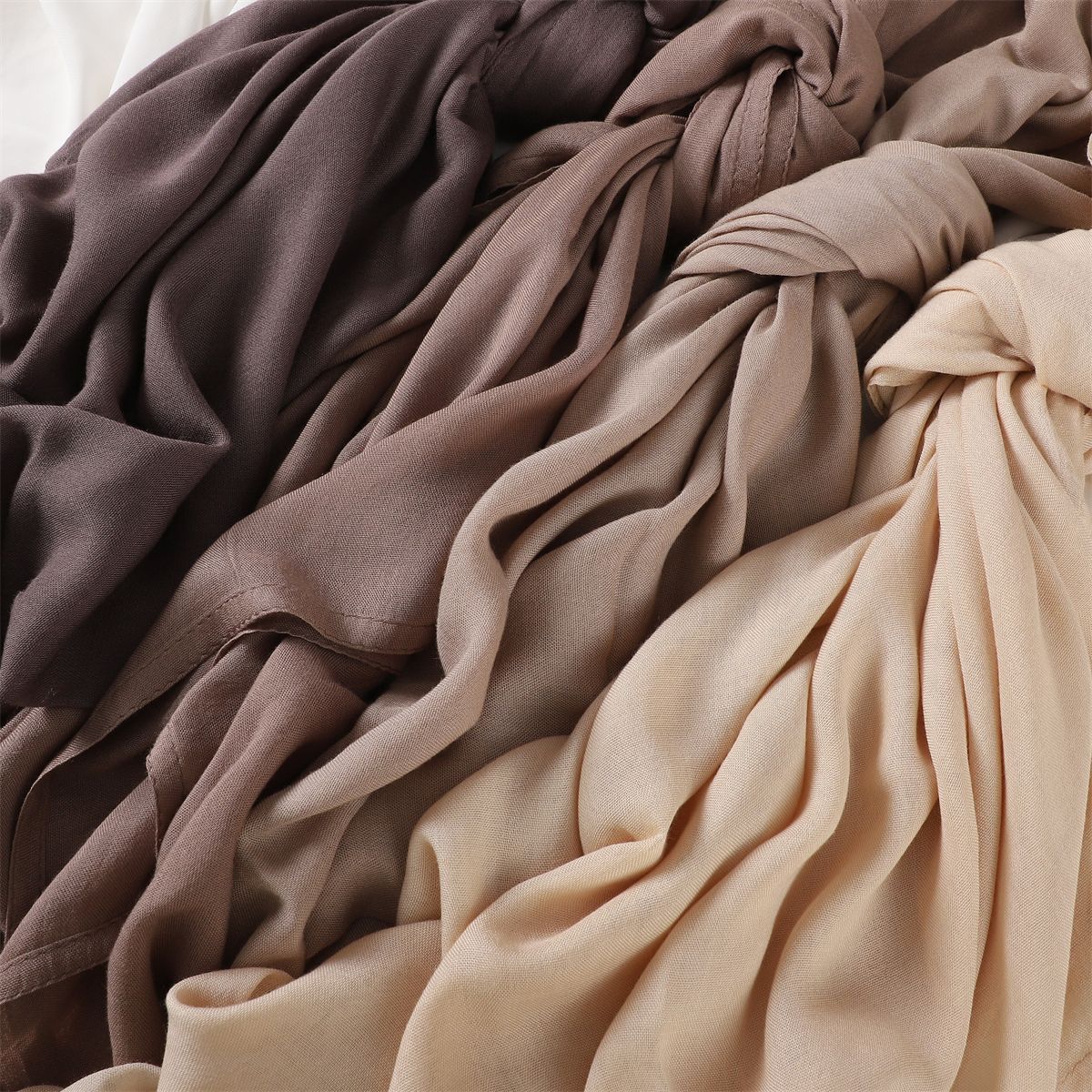 Soft Viscose Cotton Solid Color Scarf Fashion Wide Edge Thin Hijabs High Quality Headscarf Long Shawls for Muslim Woman