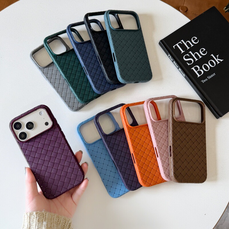 Heat dissipation woven pattern phone case, compatible with Apple iPhone 15/14/13, also suitable for iPhone 11, 18, 17, 16 PRO MAX, and iPhone 12