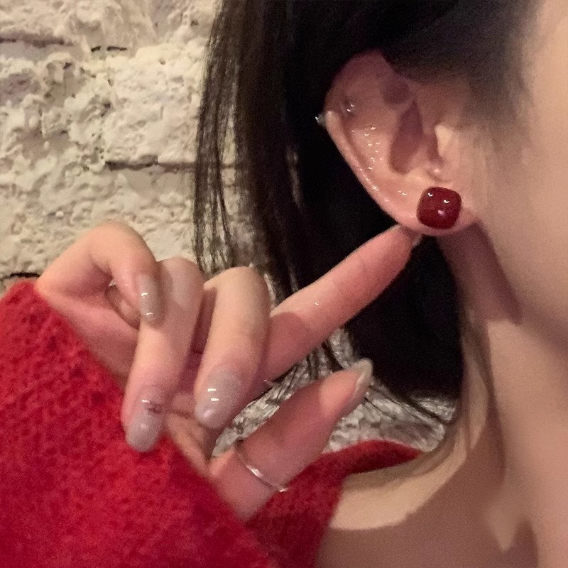 Pendientes de circón súper flash de alta calidad con aguja de plata 925 Pendientes de estilo explosivo de temperamento exquisito de lujo ligero femenino Pendientes de primavera y verano al por mayor