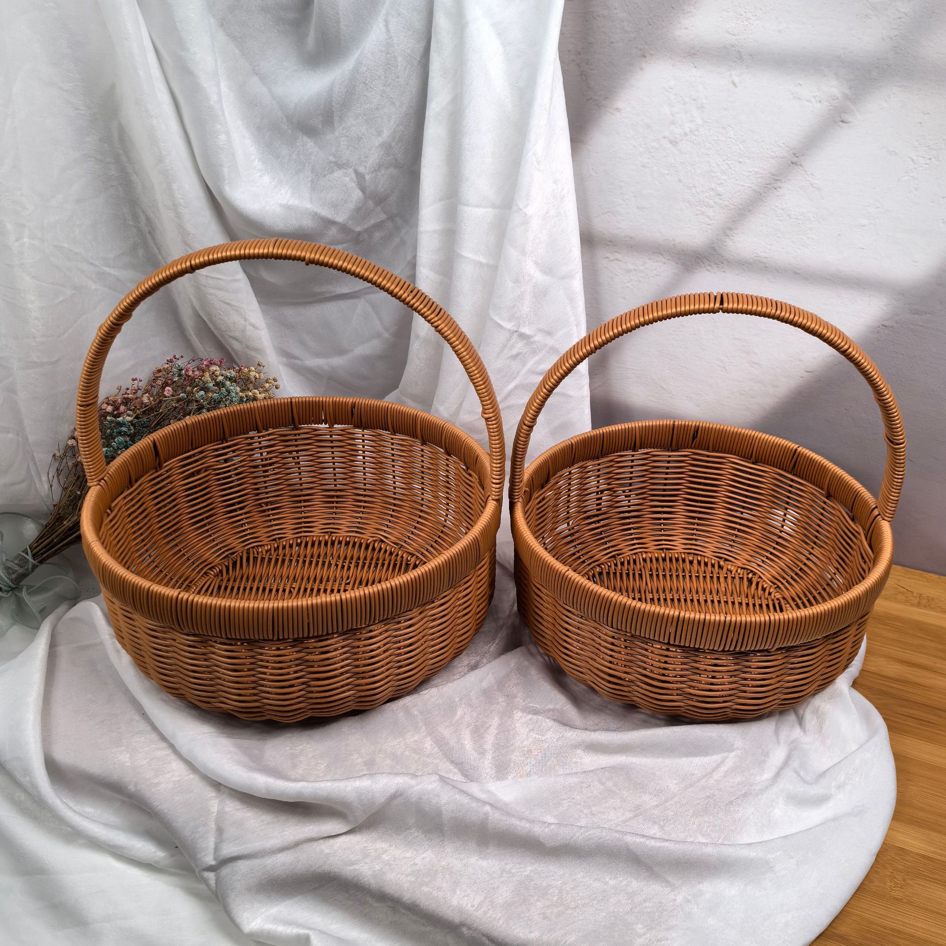 Imitation rattan basket, bamboo hand basket, rattan basket, shopping basket, fruit basket, gift basket, shopping basket, rattan basket, pumpkin basket