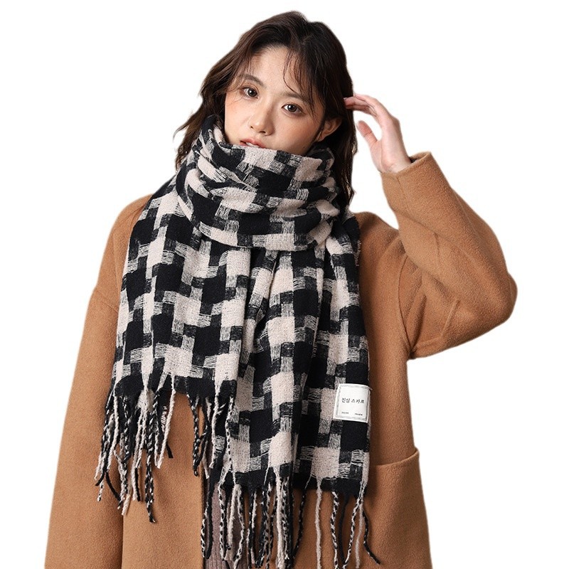Sciarpa a quadri da donna autunno inverno sensazione avanzata spessa e calda collo frangia versatile studente moda INS_voghion.com
