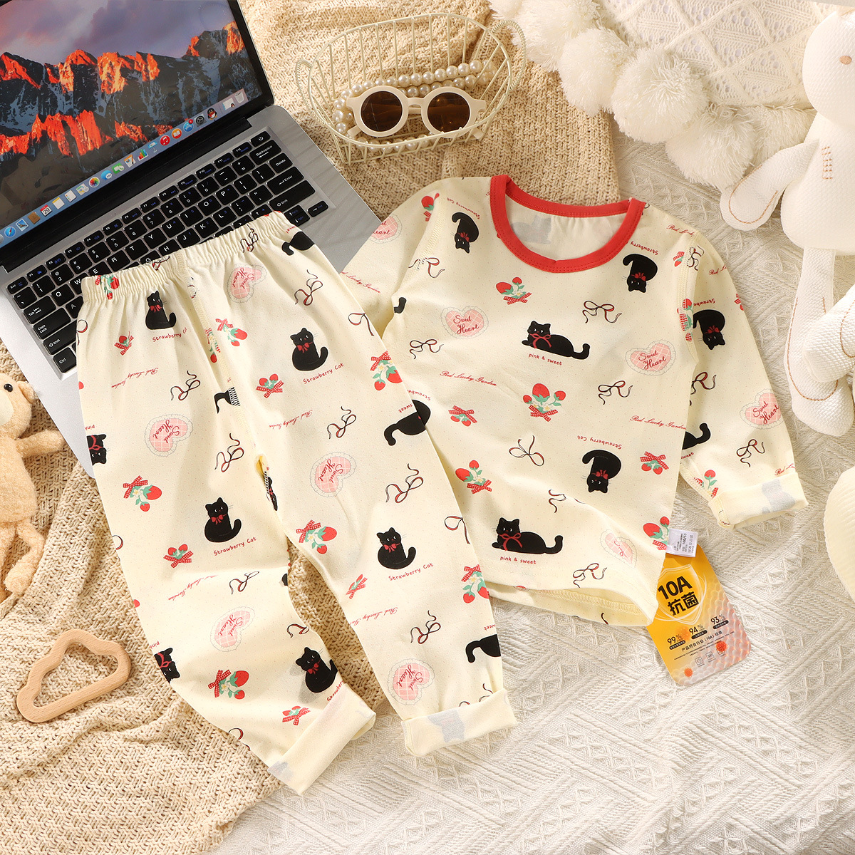 Traje de pijama para niños, ropa de aire acondicionado de dibujos animados para niños y niñas, ropa para el hogar de algodón para bebés, pantalones coreanos de manga larga para niños pequeños y medianos