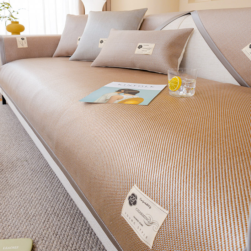 Nuevo cojín de sofá de seda de hielo, cojín fresco de verano de lujo ligero, cubierta de sofá de cuero antideslizante, cubierta de tela, cojín de alfombra de ratán de hielo fresco