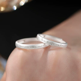 耳钉;项链;戒指