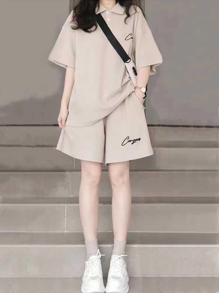 여자 폴로 셔츠 캐주얼 느슨한 반팔 대학 패션 시즌 스포츠웨어 세트 여성 여름 반바지 투피스 아메리칸 스타일