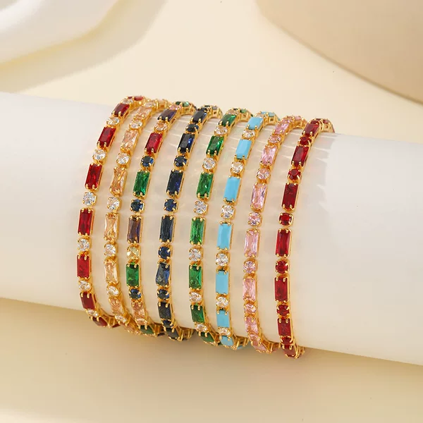 European and American Fashion Light Luxury Square Zircon Bracelet for Women, High-End Dopamine Style, Simple and Exquisite, Versatile Watch Buckle Hand Accessory