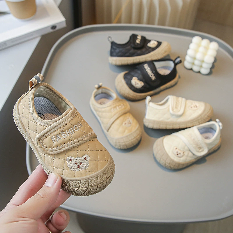 Детская обувь для малышей 2023 Осенняя корейская детская обувь для мальчиков с защитой от ударов для девочек, обувь для малышей с мягкой подошвой