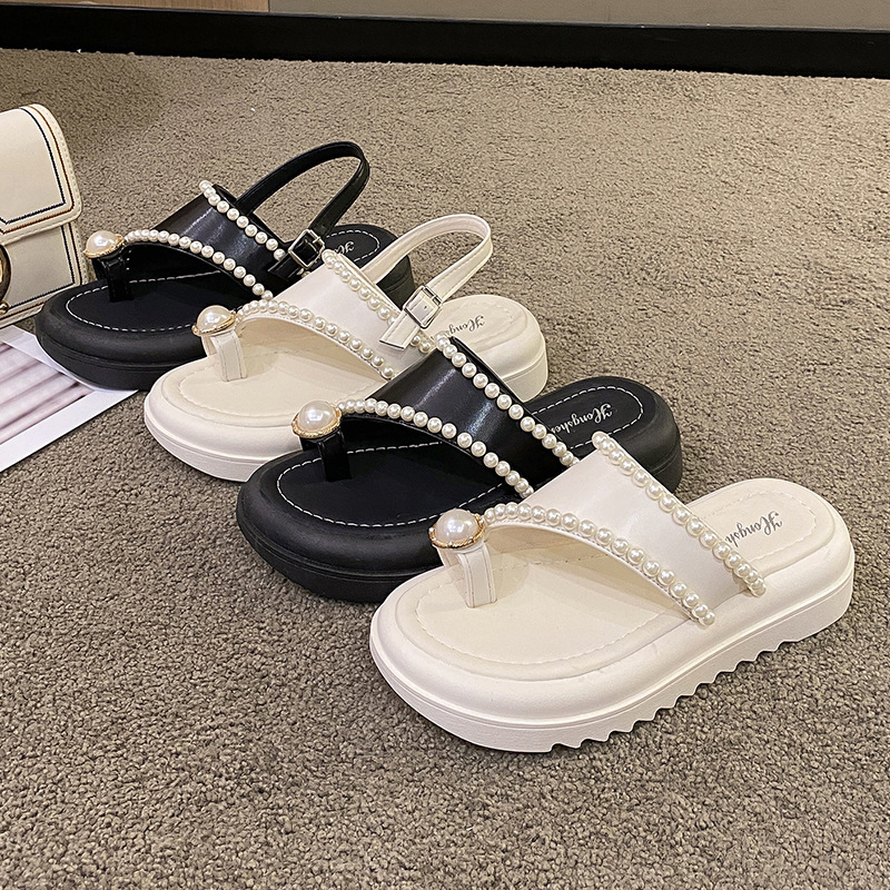 Kleine Duftende Wind Dicke Sohle für frauen 2024 Sommer Neue Mode Perle Schmuck Strand Schuhe Abdeckung Zehe Nach Außen tragen_voghion.com