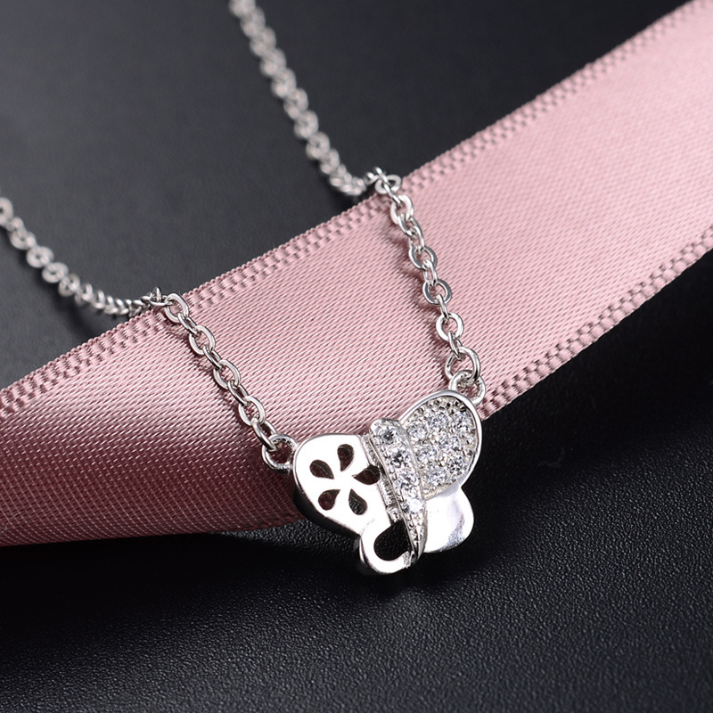 Transfronterizo s925 collar de plata esterlina estilo coreano pequeño colgante de mariposa fragante estilo pequeño colgante de diamante fresco colgante de clavícula para mujeres