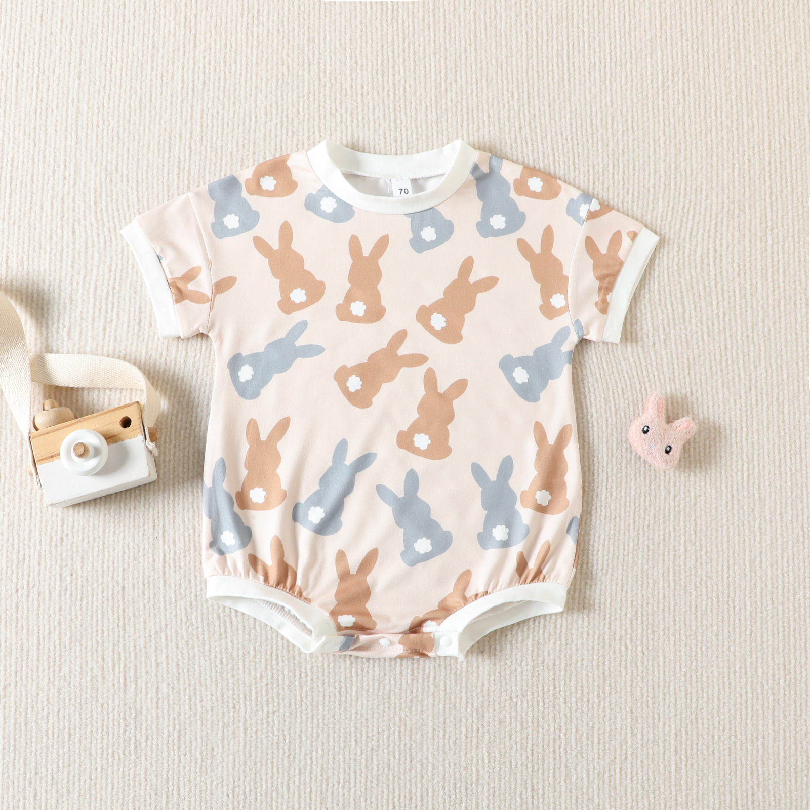 Easter Fashion Rabbit Carrot Cotton Baby Rompers display picture 1