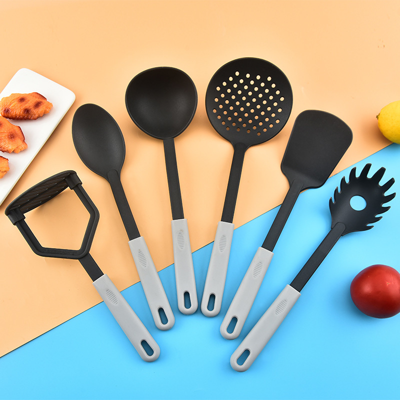 Paleta de cocina de nylon no pegajosa, paleta densa y fideos de pesca.