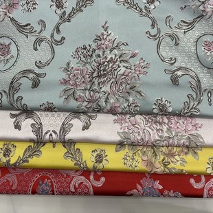 �S��ֱ��ɫ���Ứ���Ͽ��\�����ϾI���Ї��L���b�Ứ���ϸ���