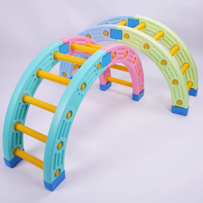 Cuarto de redondo escalada infantil equipo de entrenamiento sensorial juguetes para niños pequeños en el hogar puente de madera de equilibrio