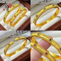 法式锆石拉丝花朵卡扣手镯轻奢高级感手环复古宫廷风优雅百搭手饰