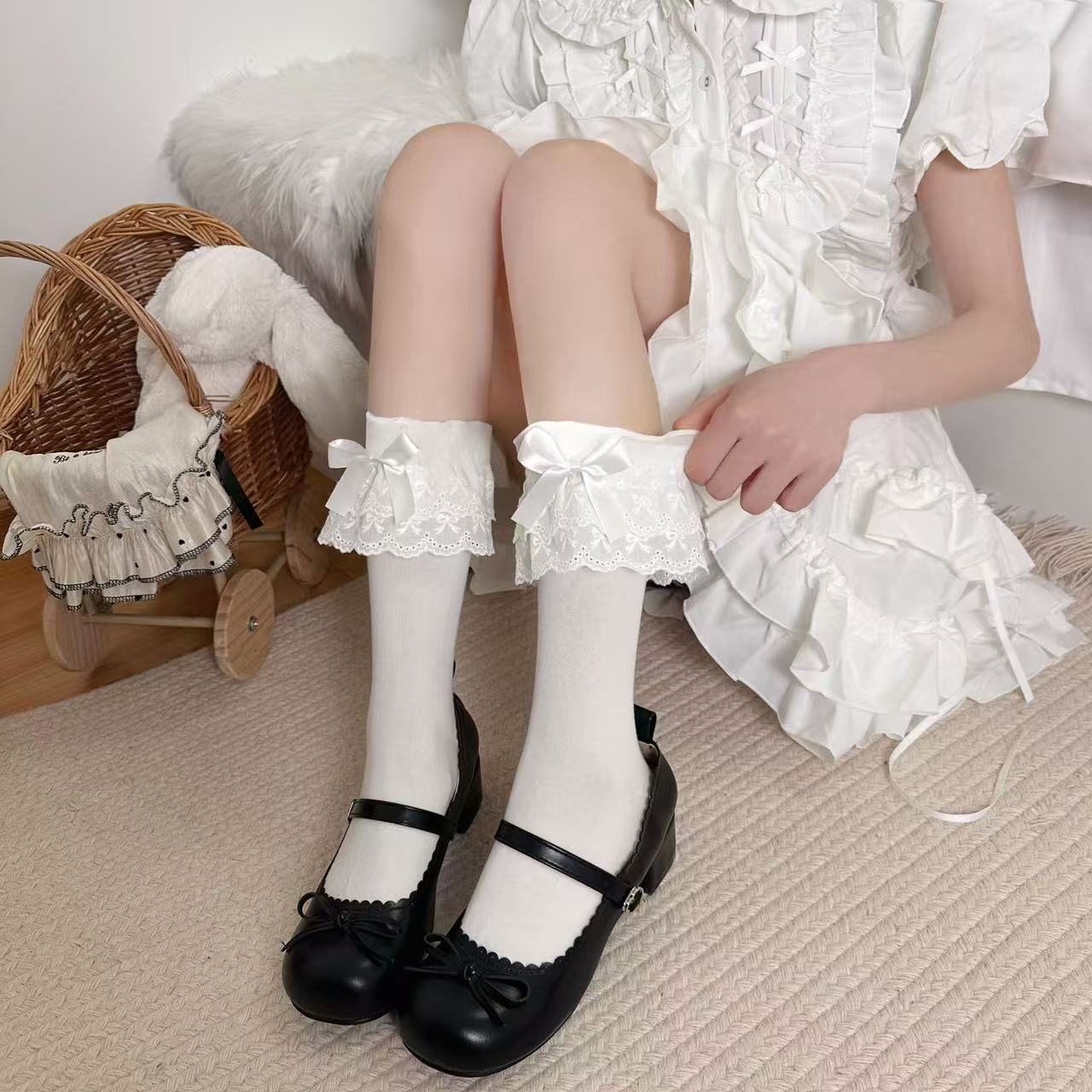 Japanese lace summer knee socks