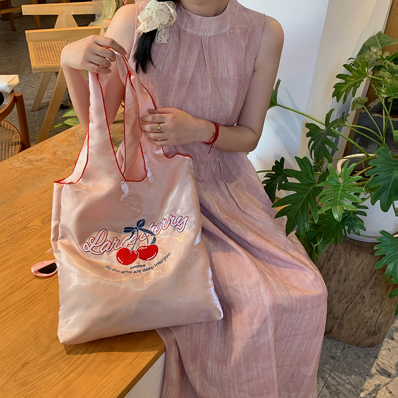 Obaku 2024 새로운 틈새 어깨 가방 체리 자수 방수 캔버스 가방 여성 캐주얼 쇼핑백
