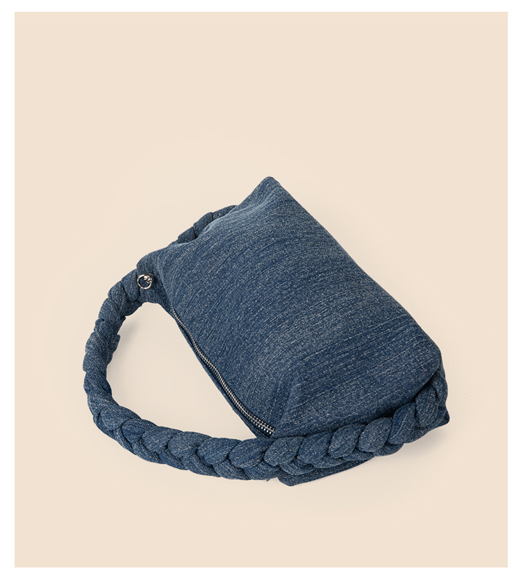 Versatile chain messenger senior sense of small crowd temperament cowboy Fried Dough Twists handbag commuter student_voghion.com