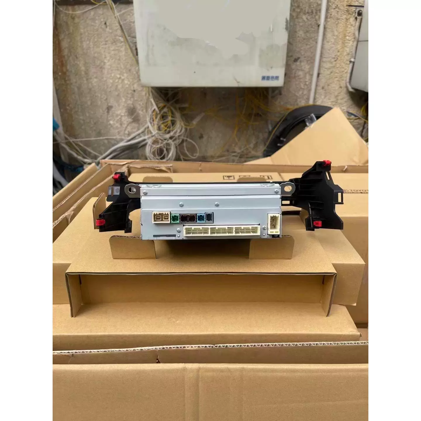 Подходит для Toyota Alphawell Cooluze Lexus GX LM RX NX ES китайский хост