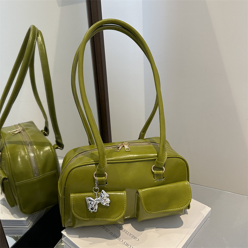 Bolsa de brazo retro para mujeres 2025 nueva textura de un solo hombro bolso de mano nicho de gran capacidad Volkswagen bolso de doble bolsillo