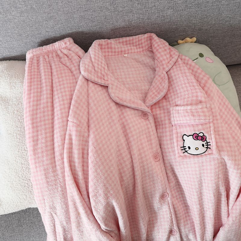Invierno mayorista transfronterizo de terciopelo engrosado cardigan coral terciopelo franela pijamas de mujer ropa de hogar de mangas largas
