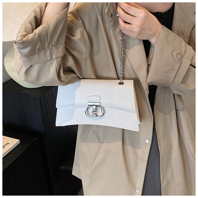 Bolso debajo de la axila para mujeres 2024 verano nuevo estilo de moda versátil bolso cuadrado pequeño nicho coreano de alta calidad bolso de moda