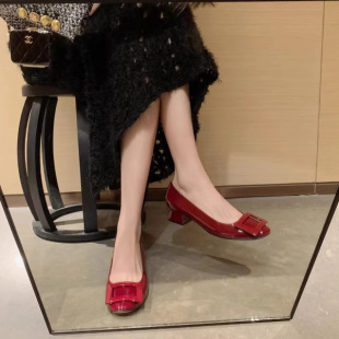 ��ʽ���䱾���tɫЬ���ۜ\�ڈA�^�ָ�С���L��ЬŮ����ٴ�ƽ��Ь