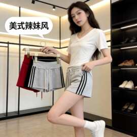 红色条纹运动短裤女夏季薄款高腰显瘦美式阔腿裤抽绳辣妹a字热裤