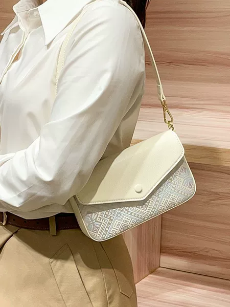 Guangxi's Intangible Cultural Heritage Zhuang Brocade Ethnic Style Popular Envelope Bag 2026 Retro Single-Shoulder Casual Versatile Crossbody Underarm Women's Bag