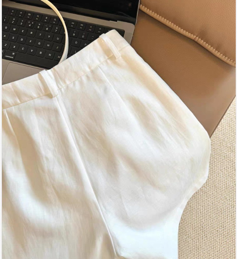 Quần short nữ cạp cao chất liệu linen phong cách thời trang khí chất — màu trắng chi tiết 3