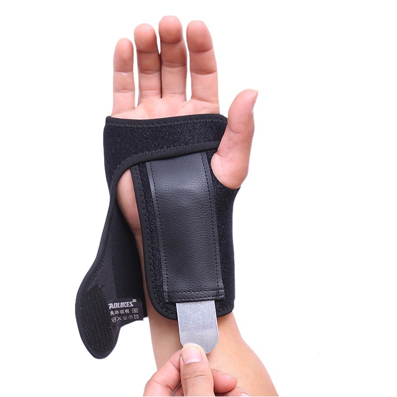 Fábrica al por mayor deportes al aire libre pulsera acero Palma soporte fijo protección extraíble ajustable pulsera protector