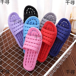 New Home Slippers Wholesale Four Seasons Bathing Leakage Slippers Men's and Women's Soft Bottom Hollow Non-slip Couple Bathroom Slippers