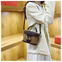 跨境女包旅游便携化妆包时尚印花包盖手提水桶包单肩包斜挎包女包