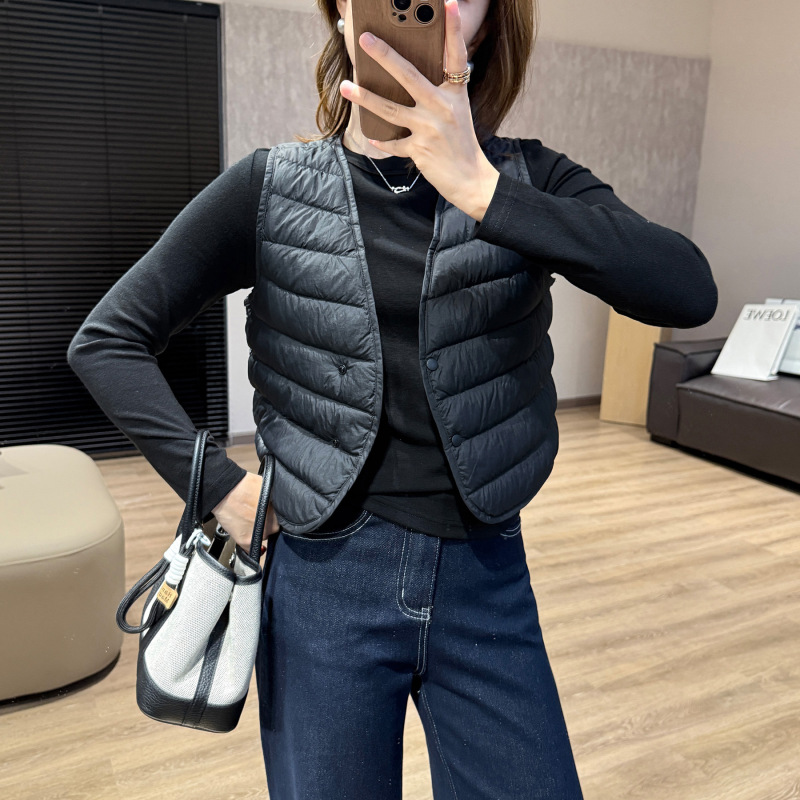 Mini Warm down Vest! 25 Autumn and Winter Just Need Invisible Layered Short V Neck Lightweight 90 down Vest