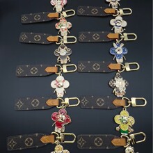 �H���з耳׿۽����\�Ͻ����ɫ������r�Є���С����������l