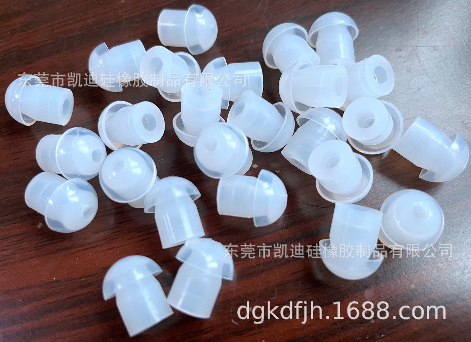 硅胶耳塞 硅胶耳机套 各类助听器耳塞 3层耳塞套 硅胶耳帽批发