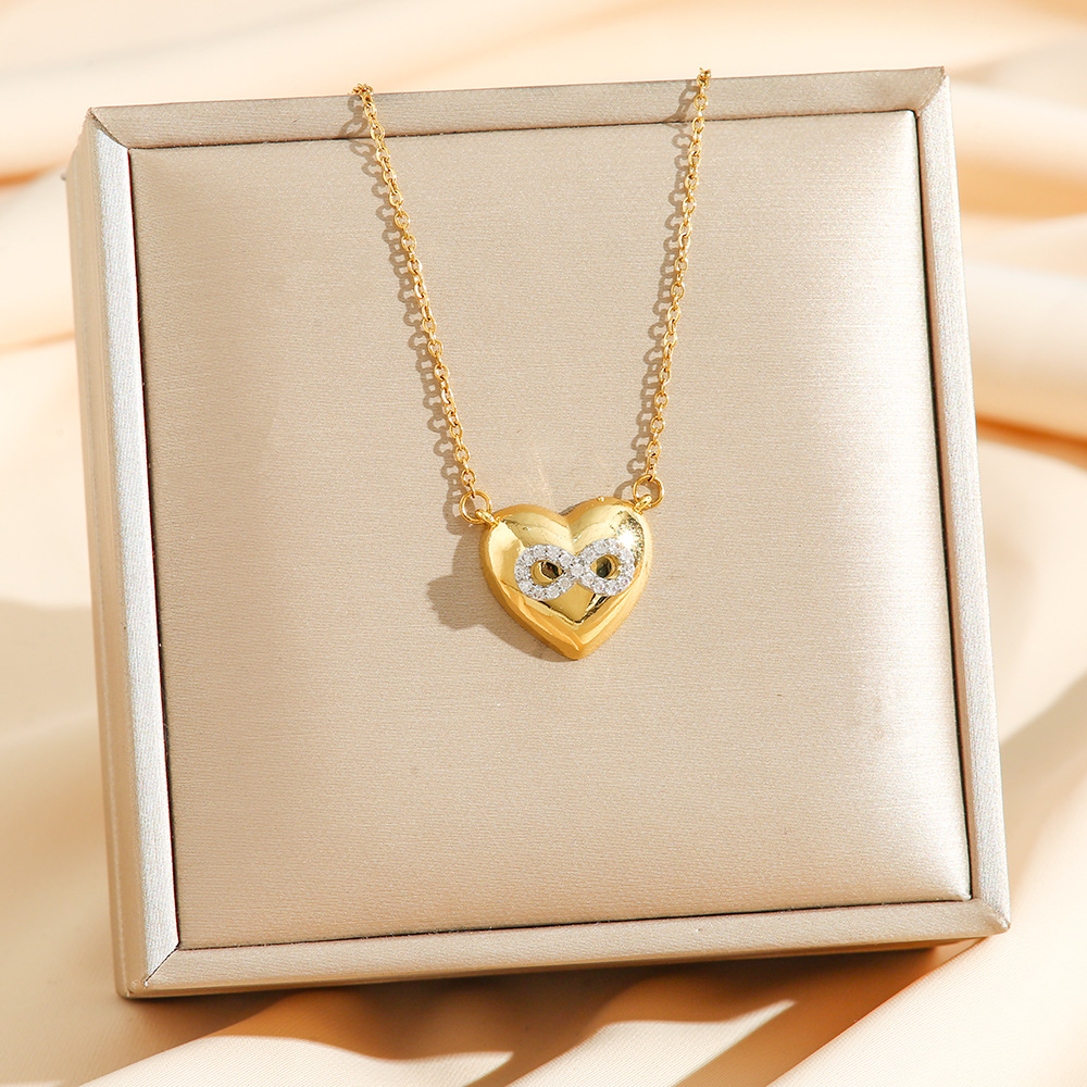 Titanium Steel, Copper Material Heart Shape, Bow Knot Pattern Wholesale Jewelry Simple Style Heart Shape Bow Knot Titanium Steel Copper 18K Gold Plated Mixed Metal Pendant Necklace Cable Chain