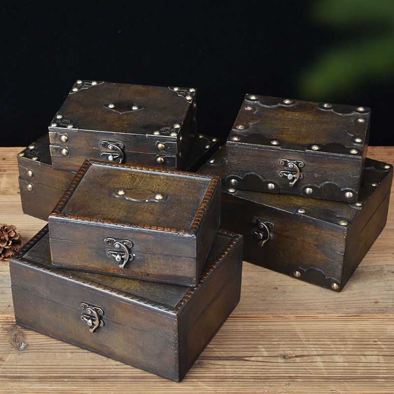 European-Style Vintage Wooden Jewelry Box, Wooden Desktop Storage Box, Antique Treasure Chest, Small Storage Box, Storage Container