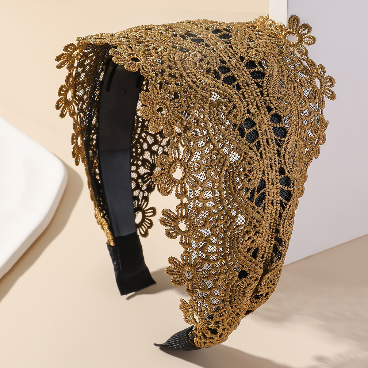 Nuevo estilo simple de banda de cabello de mujer banda ancha banda de cabello de moda dulce para cubrir el cabello blanco cabeza de cabello hueco flores de punto broca para el cabello